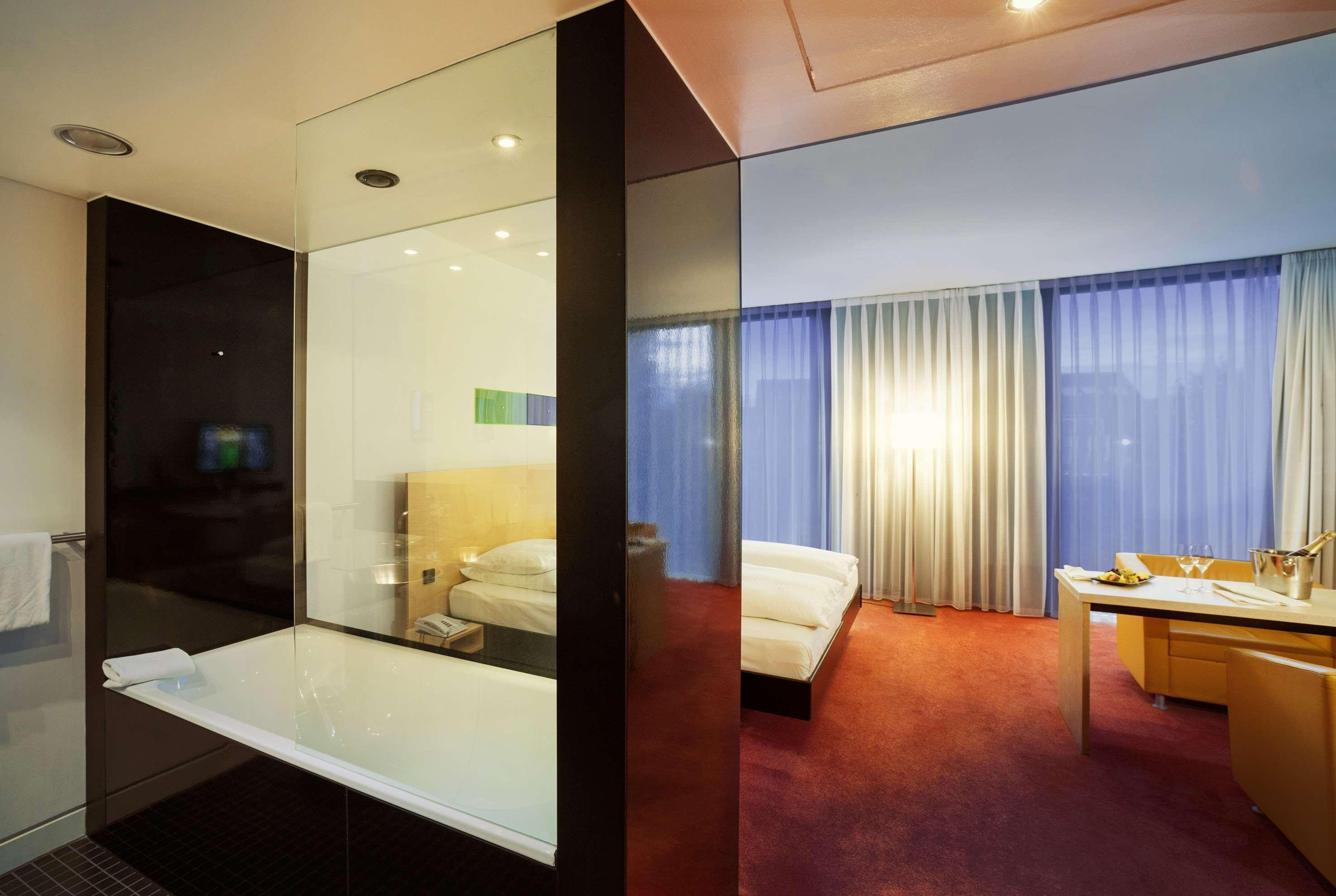 Innside By Melia Duesseldorf Seestern מראה חיצוני תמונה