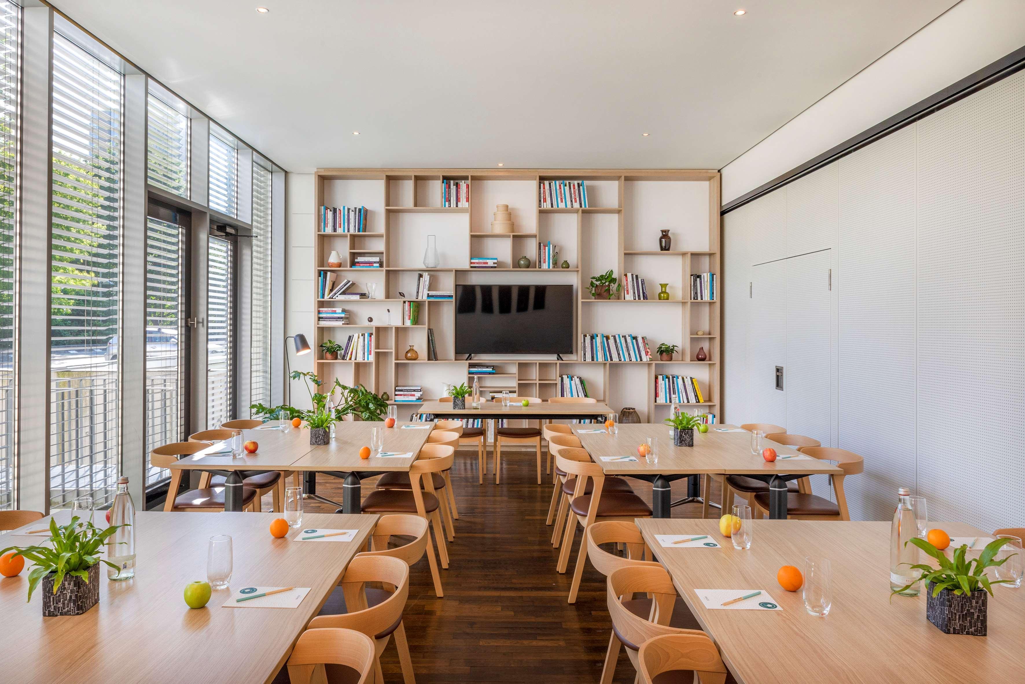 Innside By Melia Duesseldorf Seestern מראה חיצוני תמונה