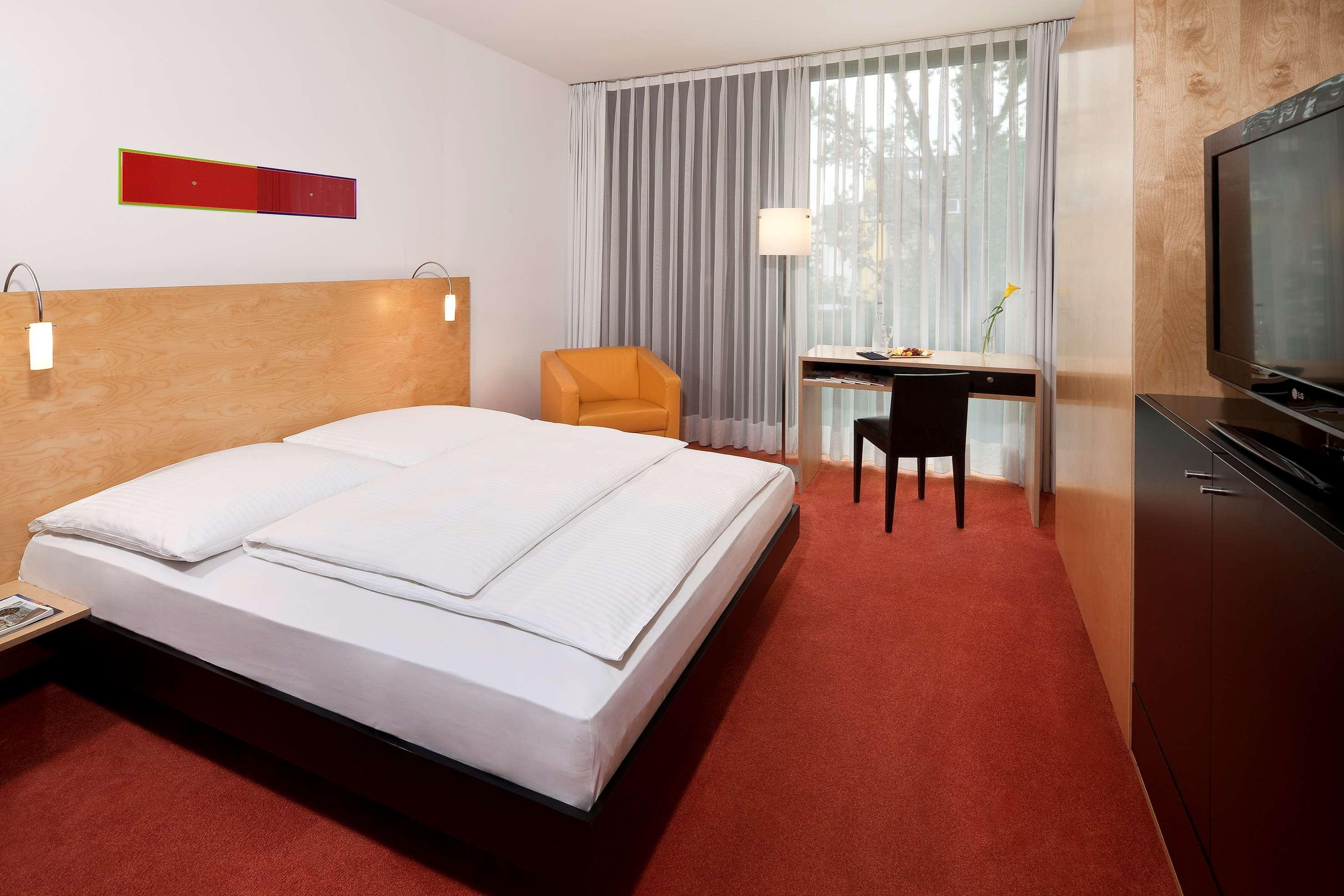 Innside By Melia Duesseldorf Seestern מראה חיצוני תמונה