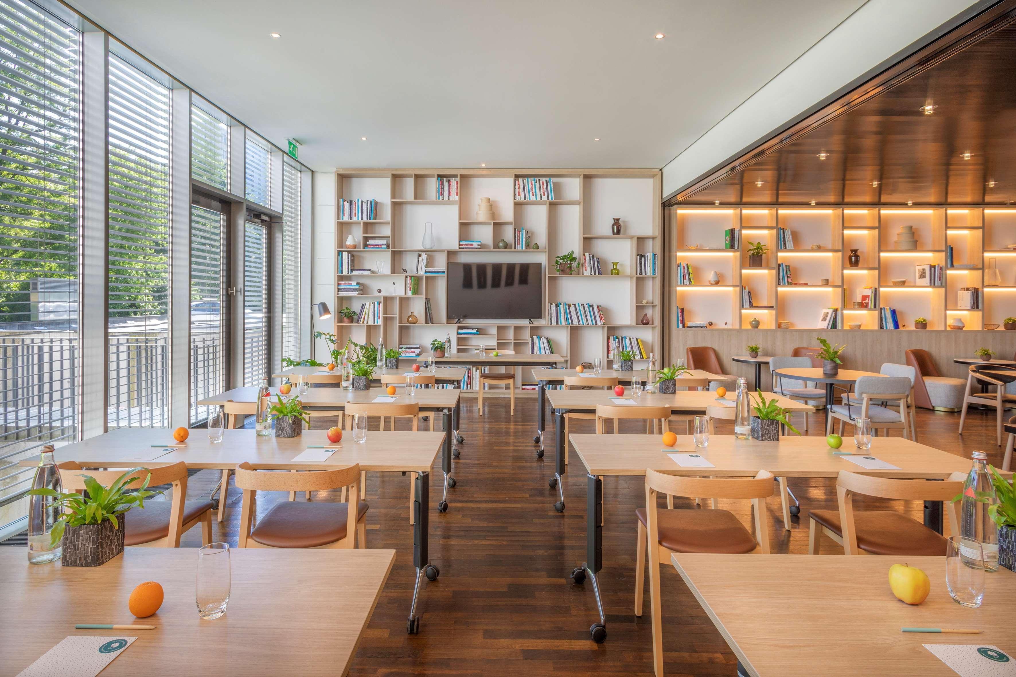 Innside By Melia Duesseldorf Seestern מראה חיצוני תמונה