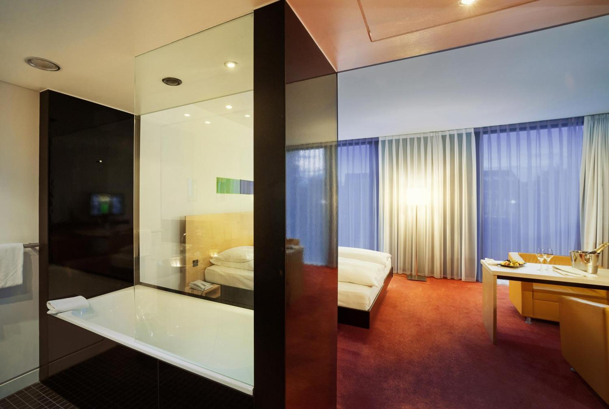 Innside By Melia Duesseldorf Seestern מראה חיצוני תמונה